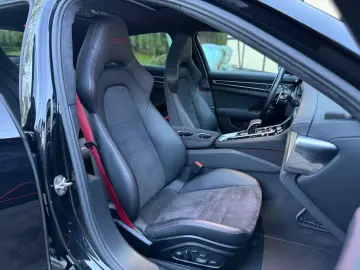 Panamera GTS Matrix H-UP Sport Design Approved