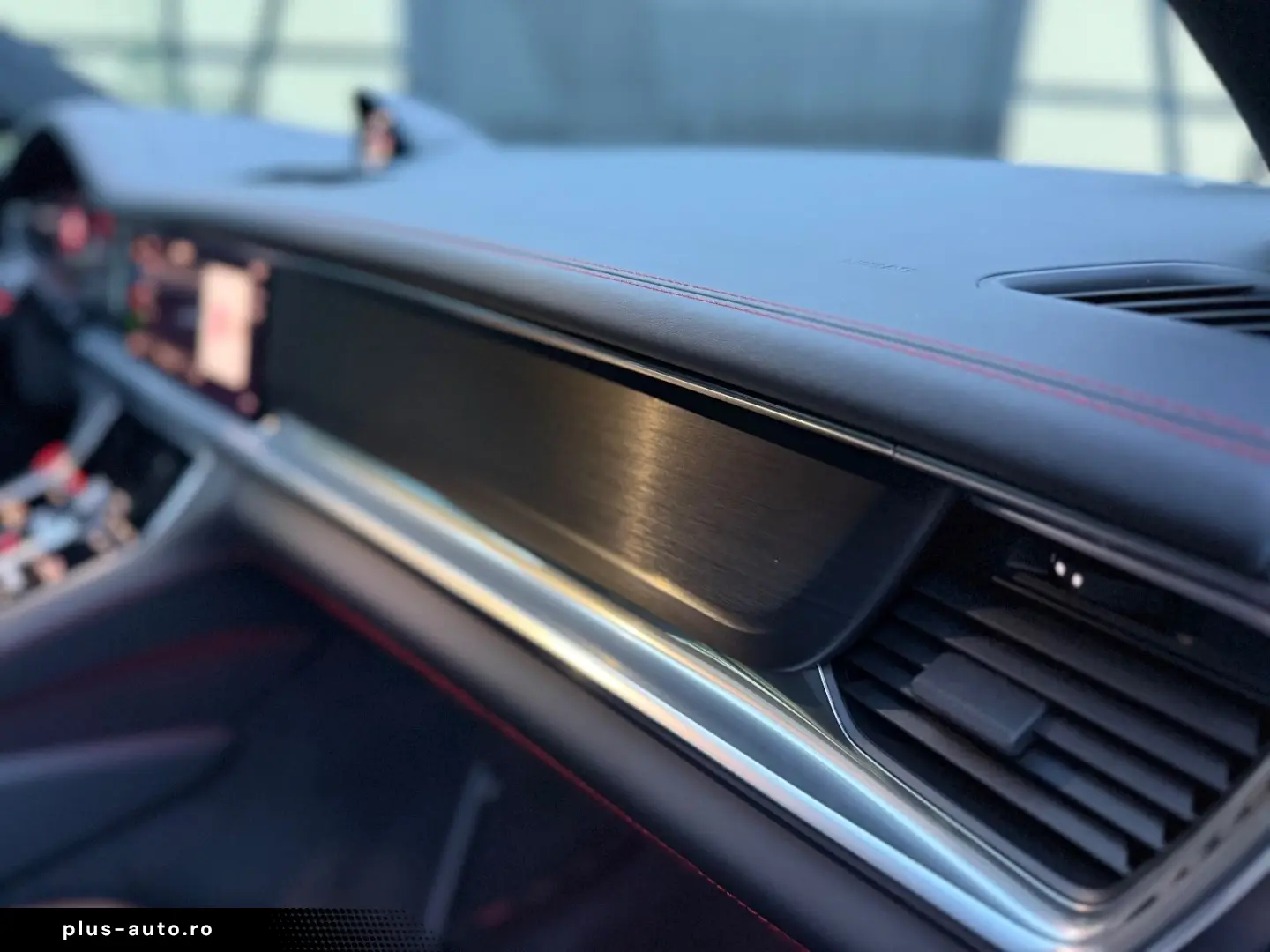 Panamera GTS Matrix H-UP Sport Design Approved