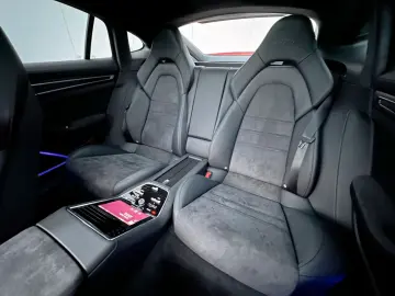 Panamera GTS SOURROUND VIEW PDCC PTVPLUS SOFORT