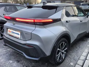 Toyota C-HR 1.8hybrid 140CP TramPlayer LED NaviMare ACC