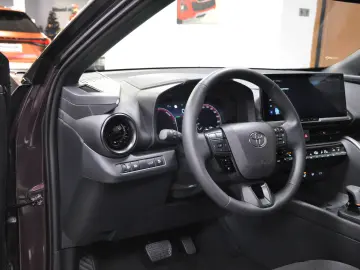 Toyota C-HR 1.8hybrid 140CP Team D LED NaviMare ACC