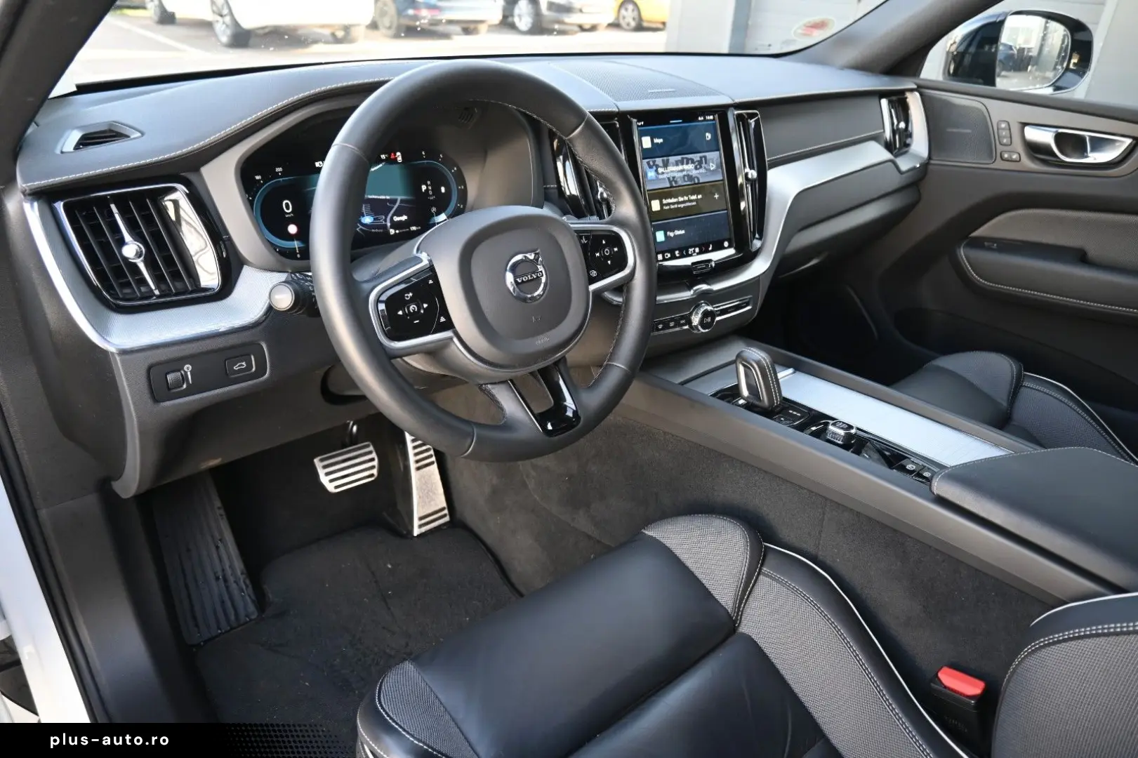 XC60 B5D AWD R-Design LUFT 360 H&K STHZ HUD QI