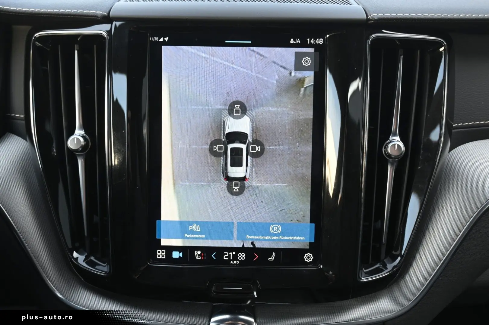 XC60 B5D AWD R-Design LUFT 360 H&K STHZ HUD QI