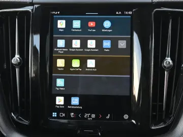 XC60 B5D AWD R-Design LUFT 360 H&K STHZ HUD QI