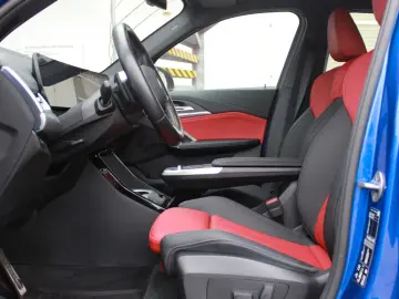 X1 xDrive23d M Sport Edition Excellence Pano HUD