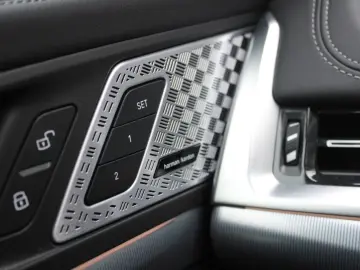 X1 xDrive23d M Sport Edition Excellence Pano HUD