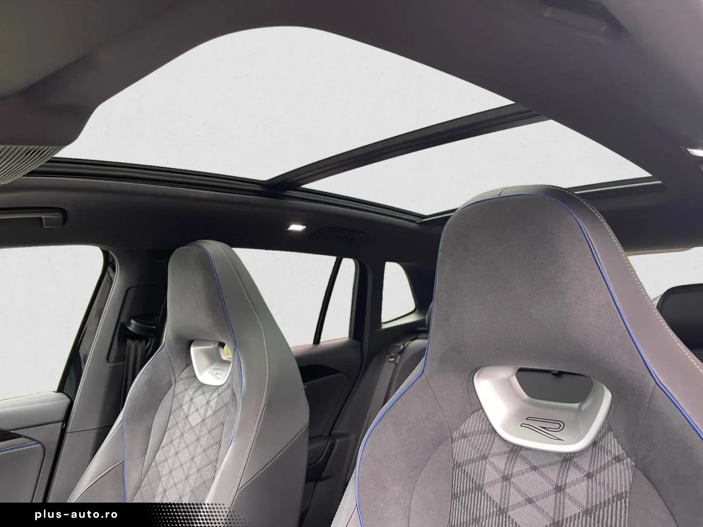 Tiguan R-Line 4Motion TDI DSG 20  AHK PANO BLACK