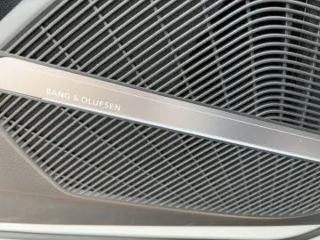 Q5 50 TFSI e Q. S line Kamera LED Navi DAB GRA