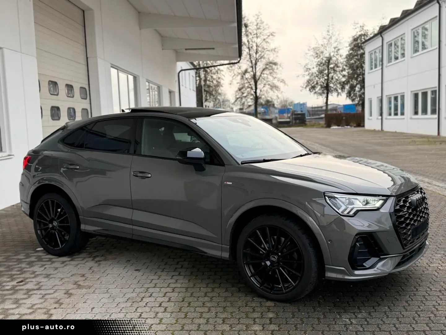 Q3 Sportback 45 TFSI qu. S line  PANO ACC 360 Me