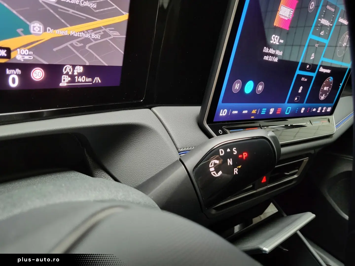 Tiguan 2.0 TDI R-Line 4x4 PAN BLACK NP 72.800¤ S