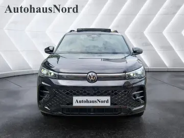 Tiguan 2.0 TDI R-Line 4x4 PAN BLACK NP 72.800¤ S