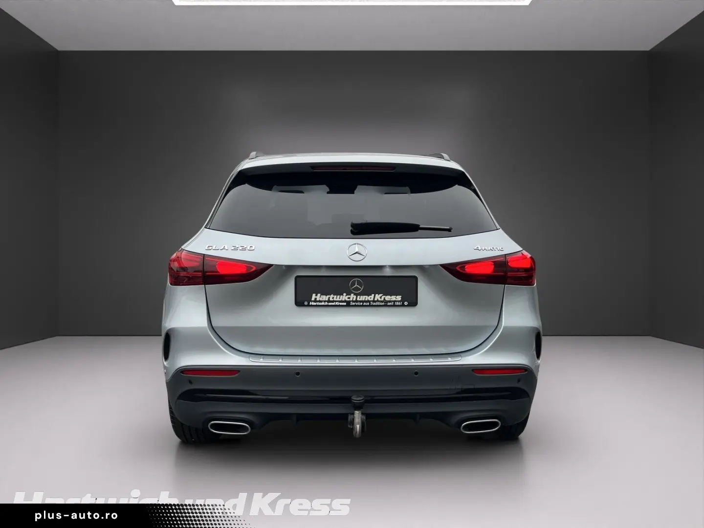 GLA 220 4Matic AMG Line AHK Pano Standhz Burmest