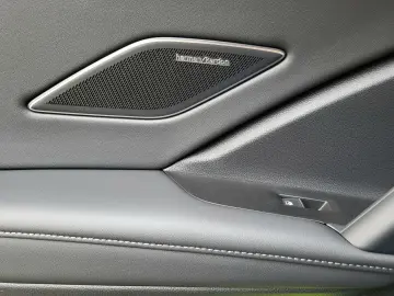 Tiguan 2.0 TDI R-Line 4x4 PAN BLACK NP 72.800¤ S