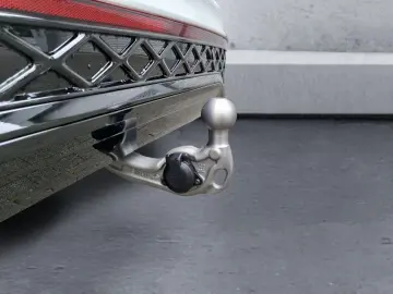 Tiguan 2.0 TDI R-Line 4x4 PAN BLACK NP 72.800¤ S