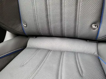 Tiguan 2.0 TDI R-Line 4x4 PAN BLACK NP 72.800¤ S