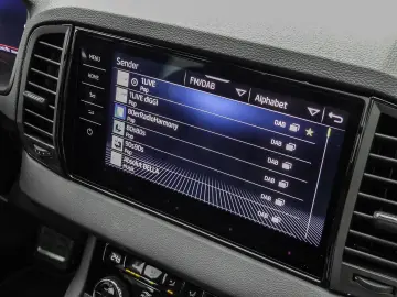 Karoq Sportline 2 0 TSI 140 kW 7-Gang-DSG 4x4