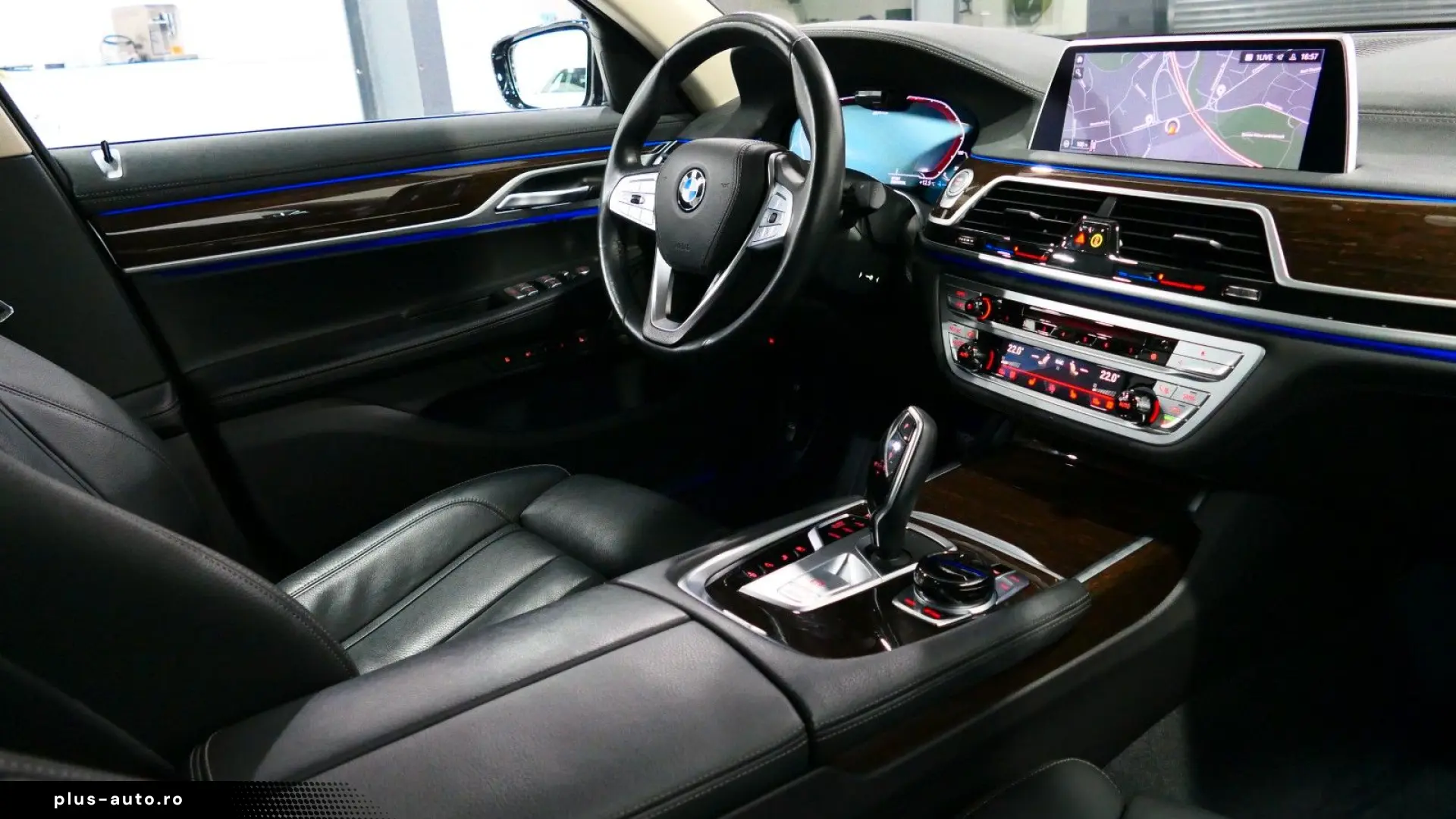 BMW 745e