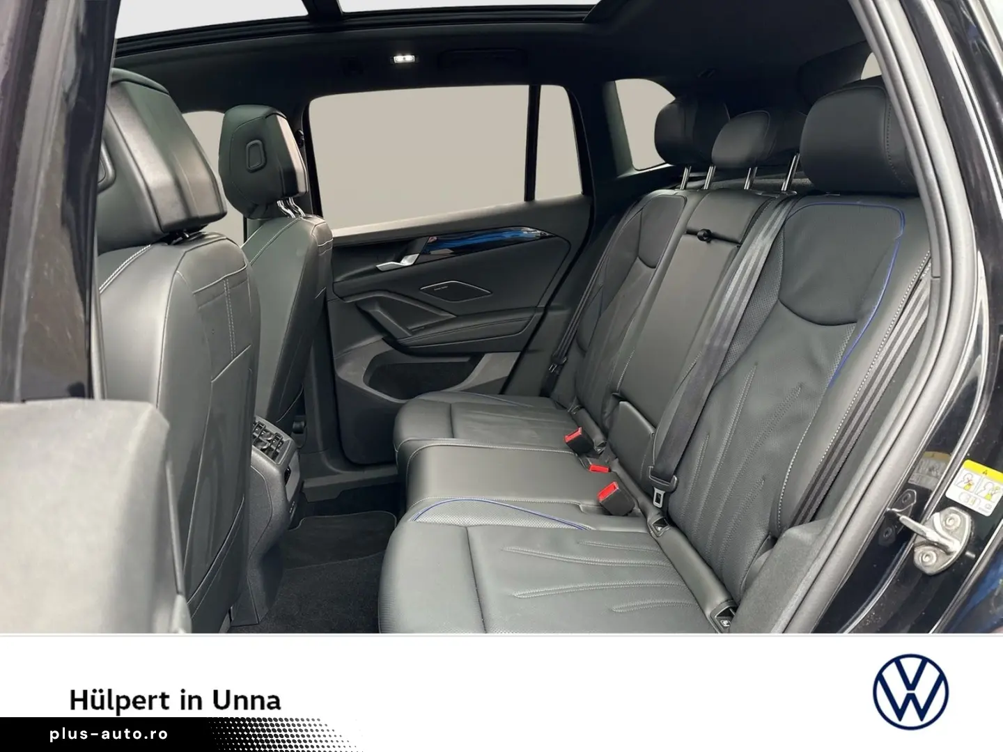 Tiguan 2.0 R-LINE BLACK STYLE 4X4 PANO AHK LM20