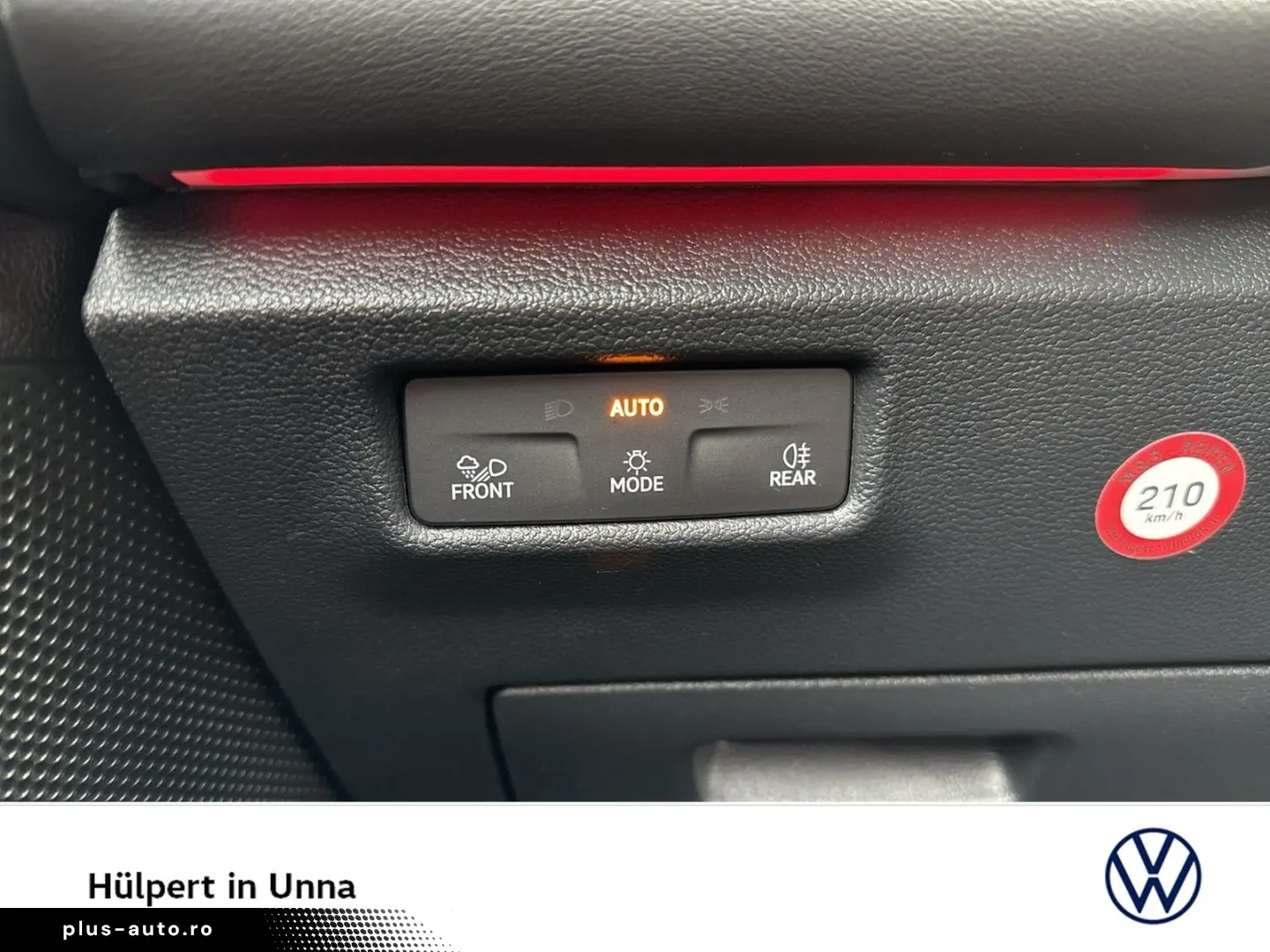 Tiguan 2.0 R-LINE BLACK STYLE 4X4 PANO AHK LM20