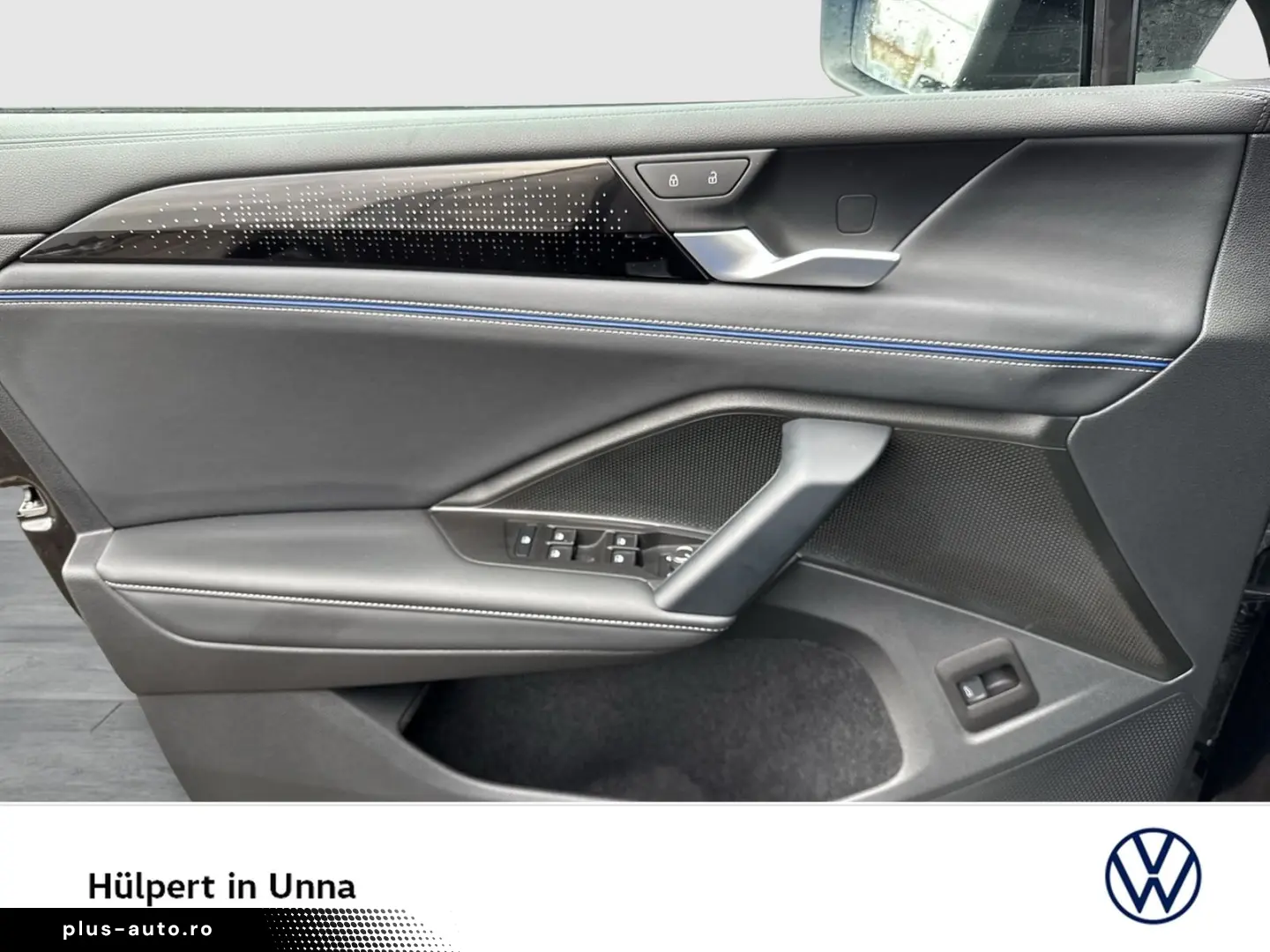 Tiguan 2.0 R-LINE BLACK STYLE 4X4 PANO AHK LM20