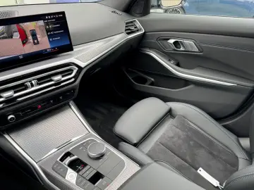 320 D xD MSPORT LC-PRO HUD DAP PA  MEMORY STD-HZ