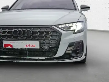 S8 TFSI quattro Matrix HuD B&O Nacht Massage 360