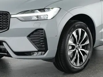 XC60 B5 B AWD Plus Dark FACEL. ACC AHK PANO 360