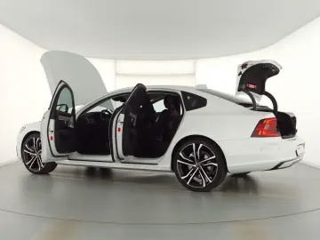 S90 B5 AWD Ultimate Dark LED DAB CarPlay Navi