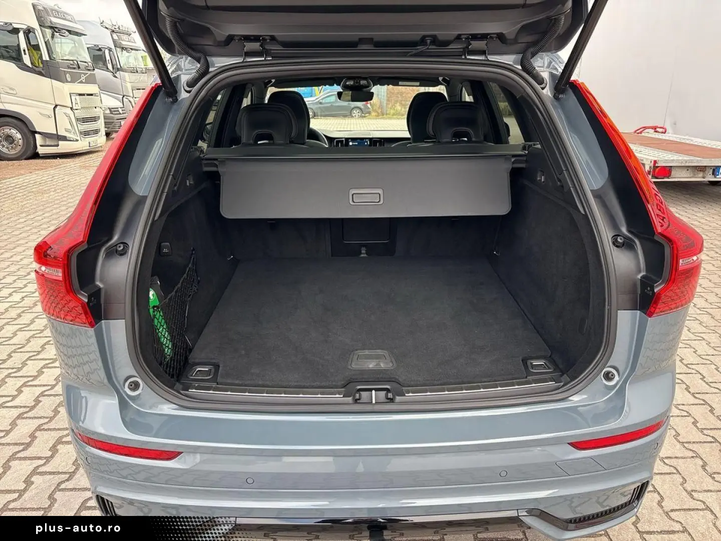 XC60 B5 AWD Ultimate Dark 360  ACC HUD H&K STHZ