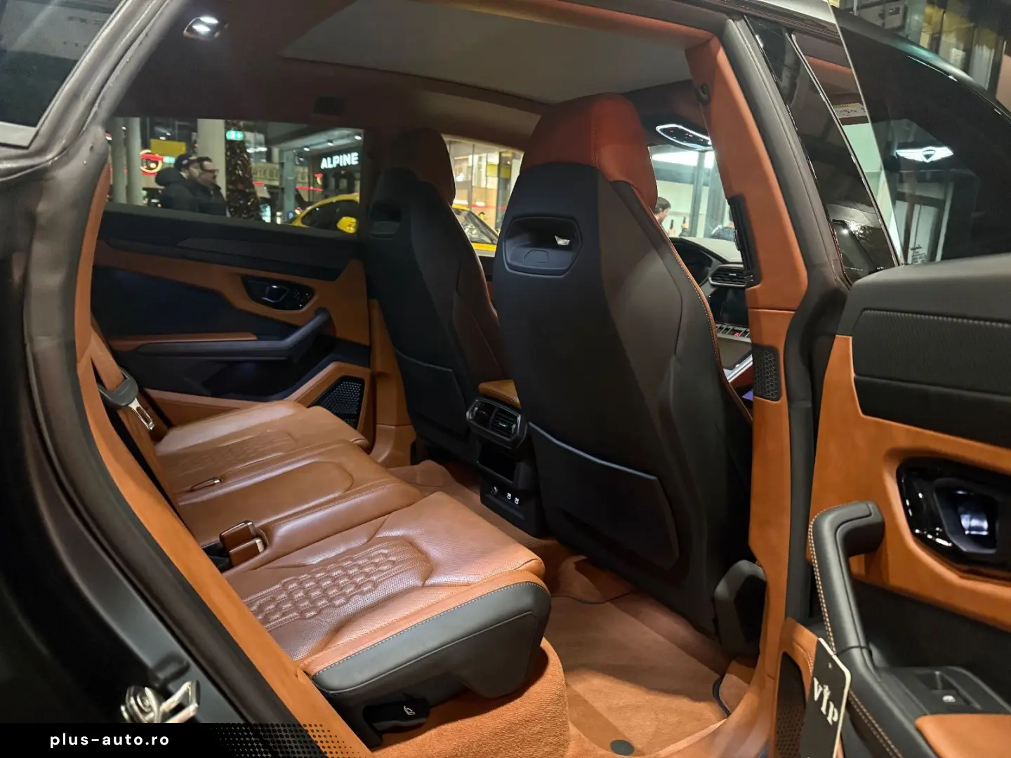 Urus S 4.0 V8 Sport Matt B&O AHK 23'' AKRAPOVIC