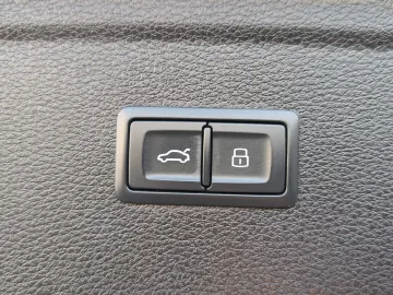 Q5 Advanced 50 TDI qu tiptronic  Matrix AHK HUD