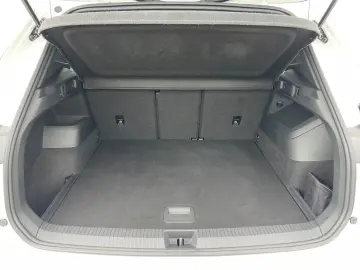 Tiguan R-Line 4Motion TDI DSG 20  AHK PANO BLACK