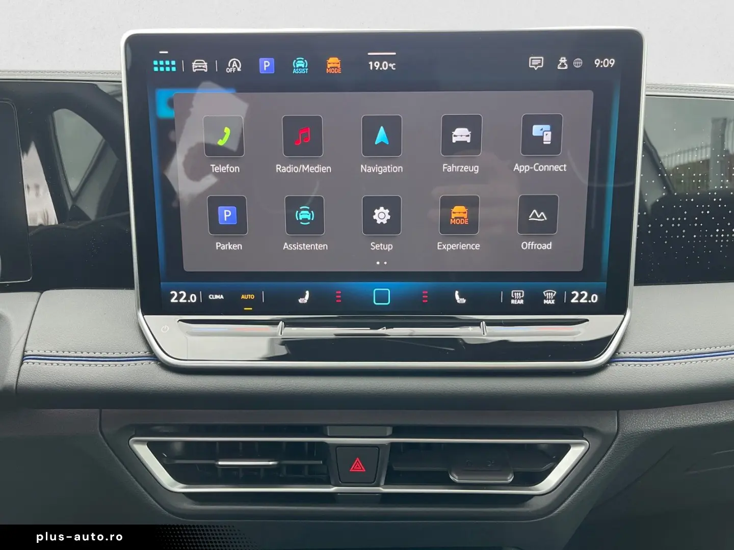 Tiguan R-Line 4Motion TDI DSG 20  AHK PANO BLACK