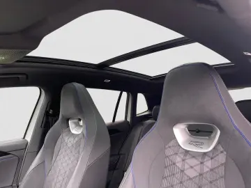 Tiguan R-Line 4Motion TDI DSG 20  AHK PANO BLACK