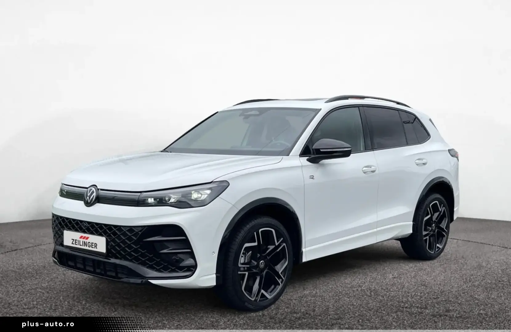 Tiguan R-Line 4Motion TDI DSG 20  AHK PANO BLACK