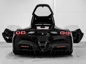 FERRARI SF90 NOVITEC  1020HP