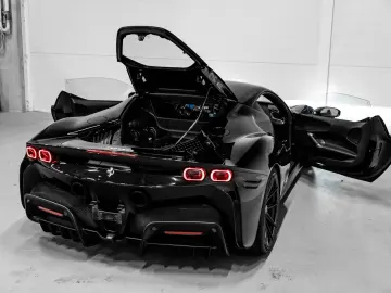 FERRARI SF90 NOVITEC  1020HP