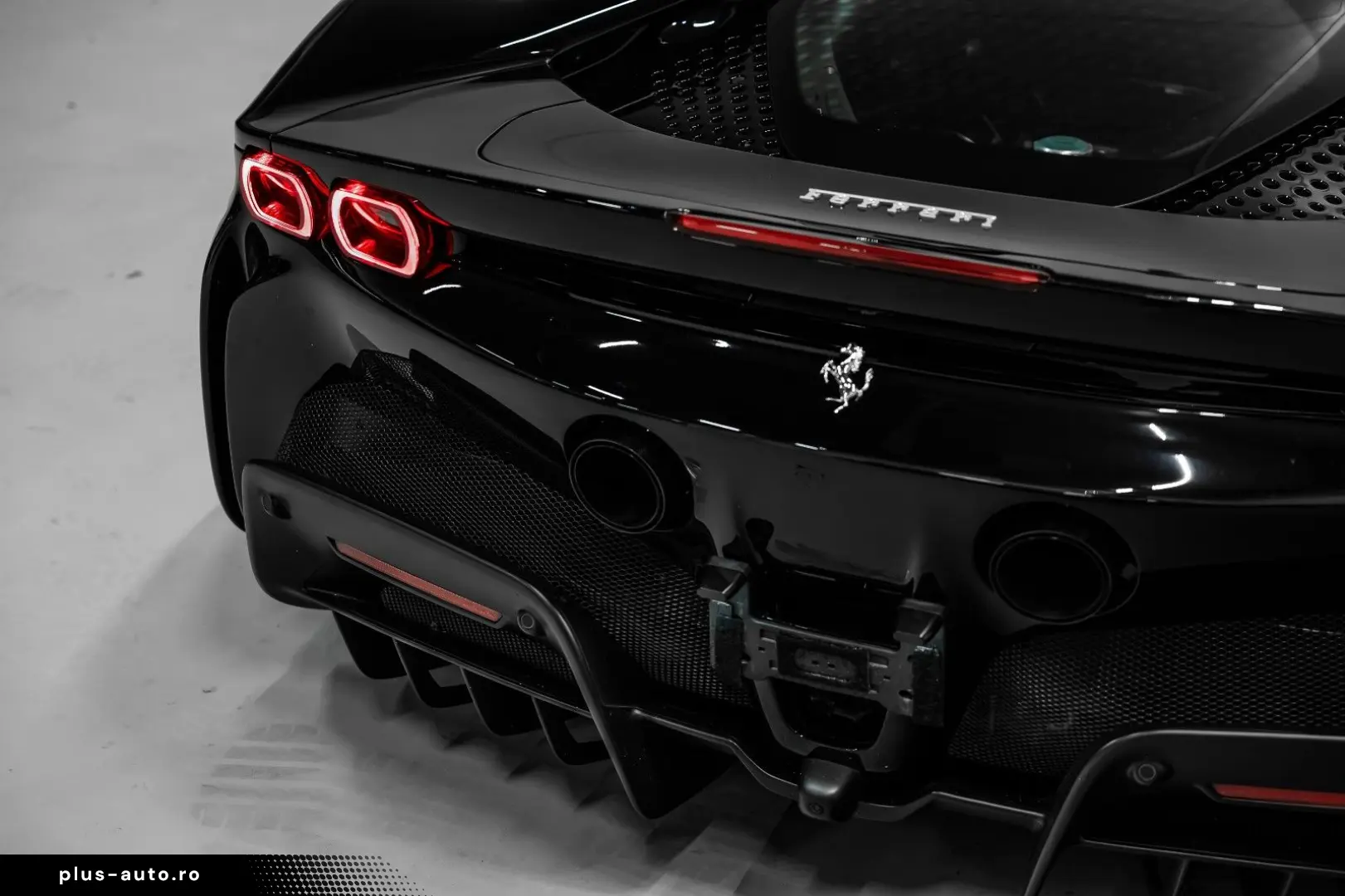 FERRARI SF90 NOVITEC  1020HP