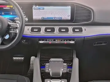 HYBRID 4M  PREMIUM Plus 22  AHK NIGHT BURMESTER