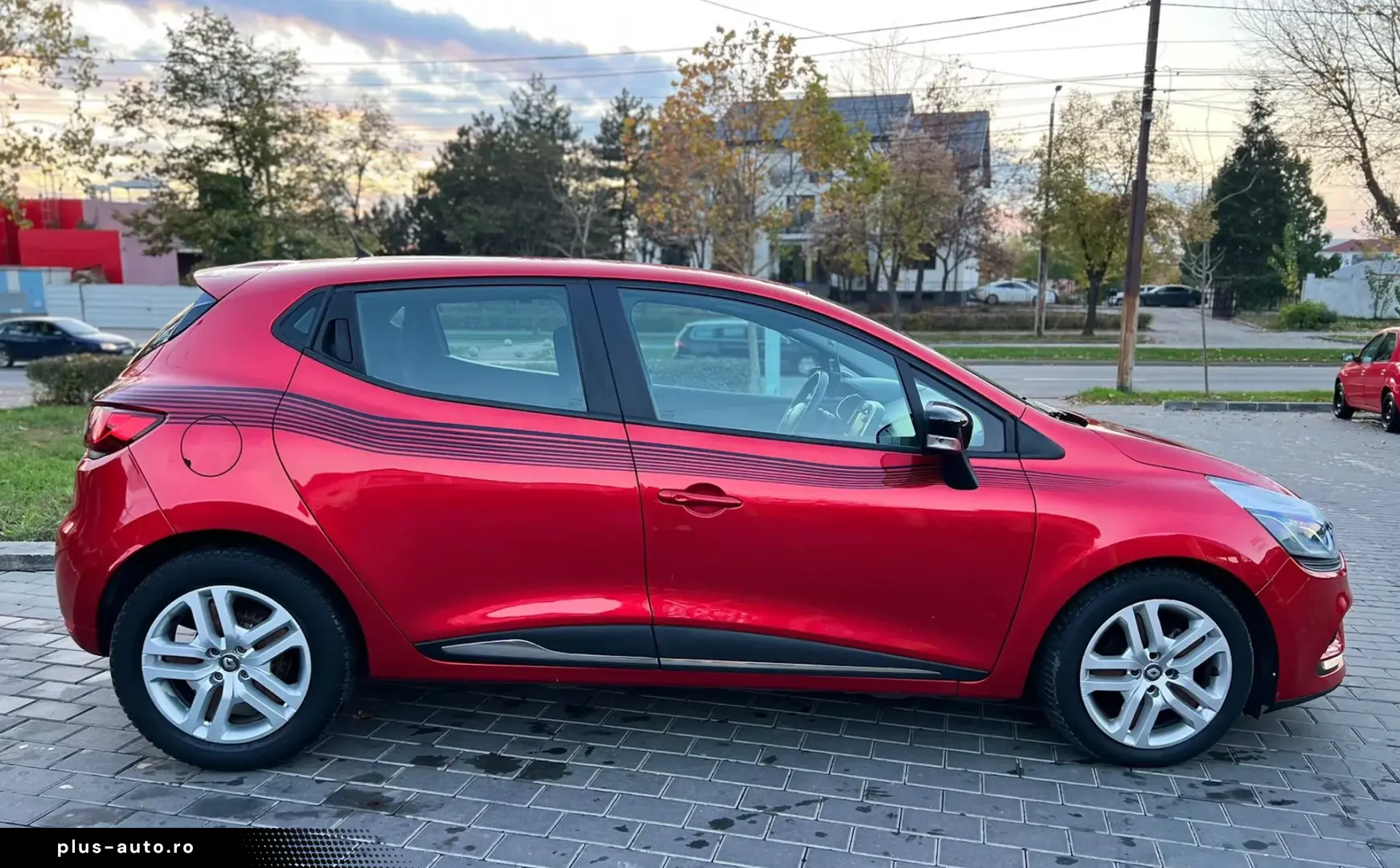 Renault Clio dCi 90 EDC Limited