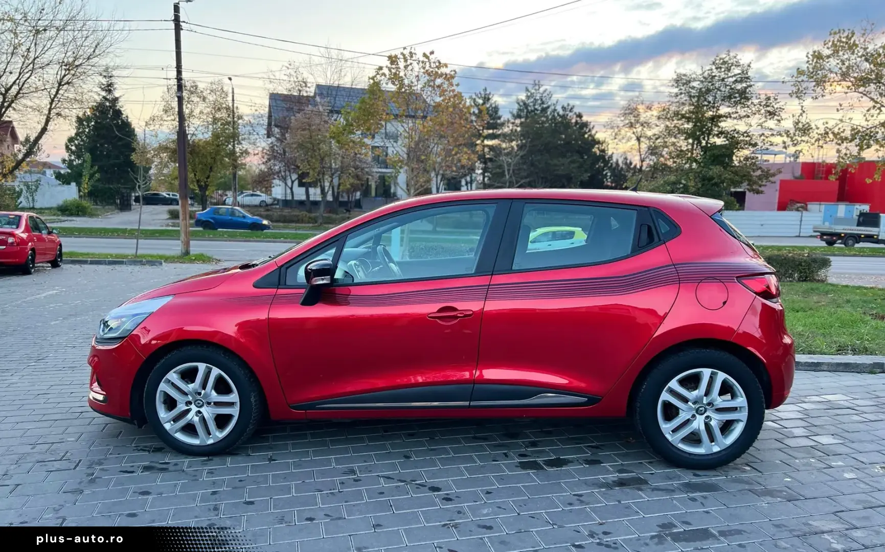 Renault Clio dCi 90 EDC Limited