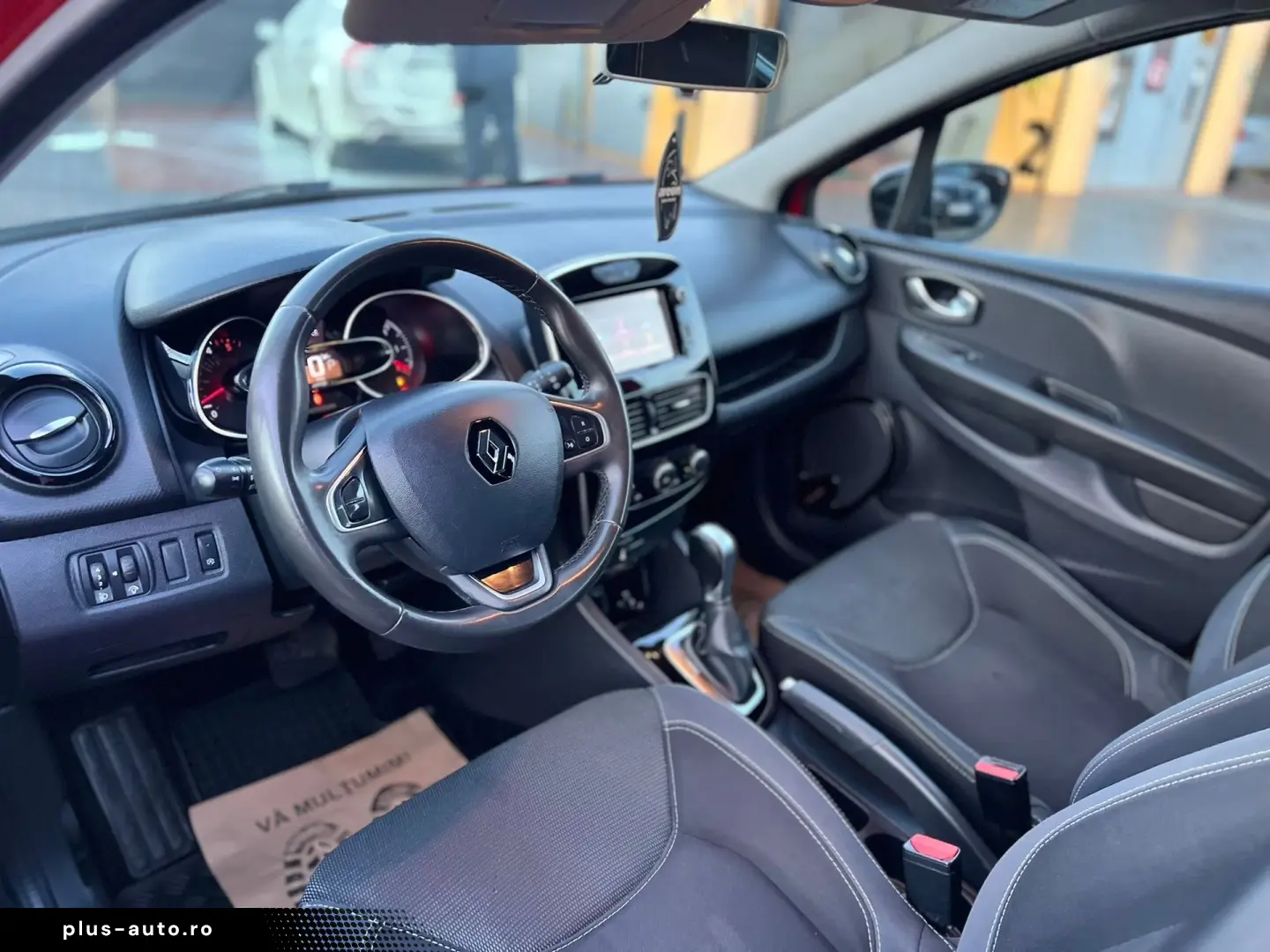 Renault Clio dCi 90 EDC Limited