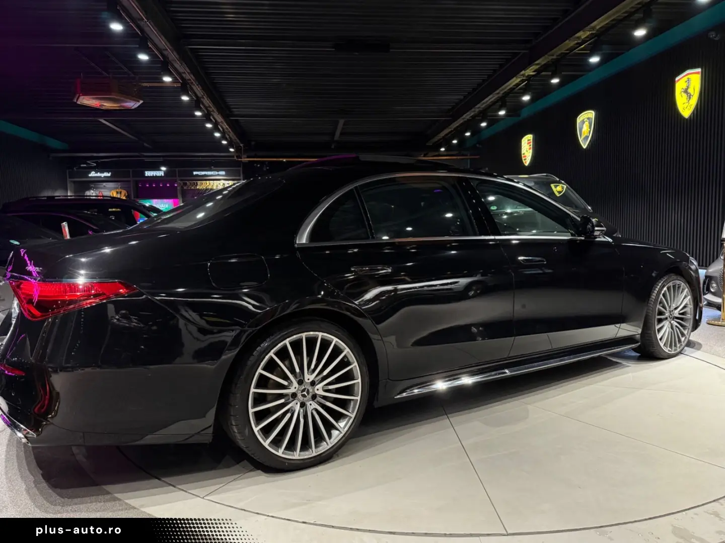 S 450 d 4Matic L AMG KEY SOFT DIS HUD PANO TV 21