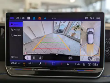 Tiguan 2.0TDI R-Line 4M Pano H K AHK Matrix 20