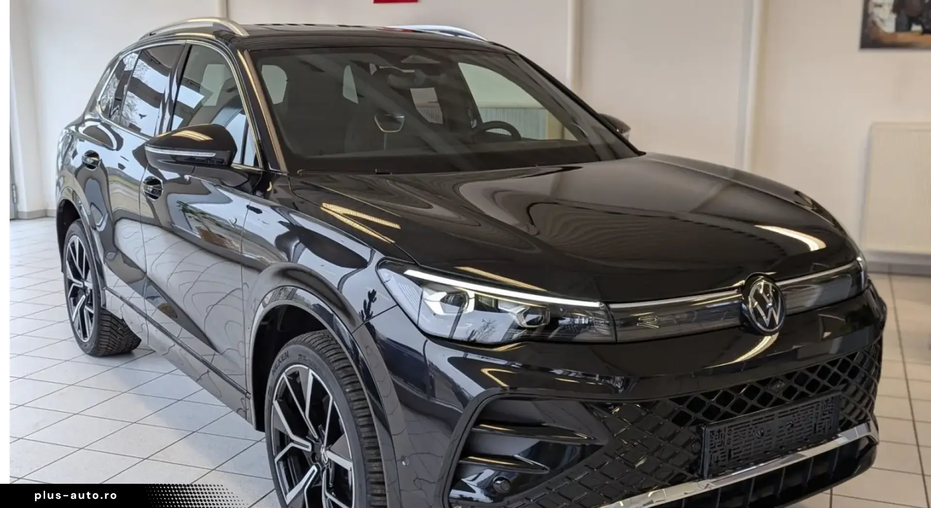 Tiguan 2.0TDI R-Line 4M Pano H K AHK Matrix 20