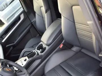 Cayenne S E-Hybrid BOSE 22  ACC AHK PANO 18-WEGE