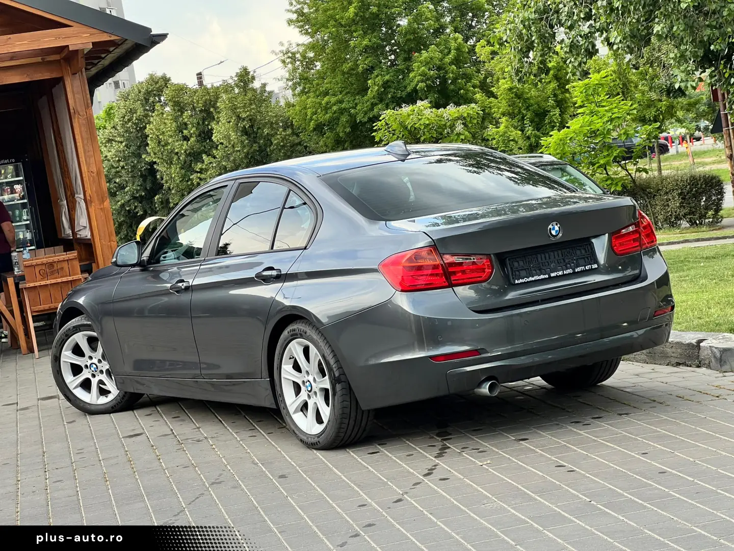 BMW 320 — poza 3