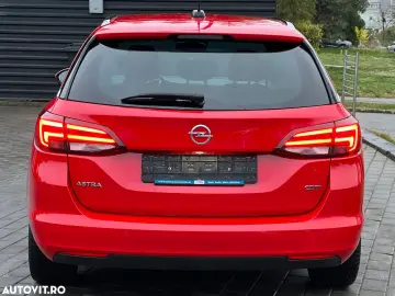 Opel Astra 1.6 D (CDTI) Start Stop Sports Tourer Innovation