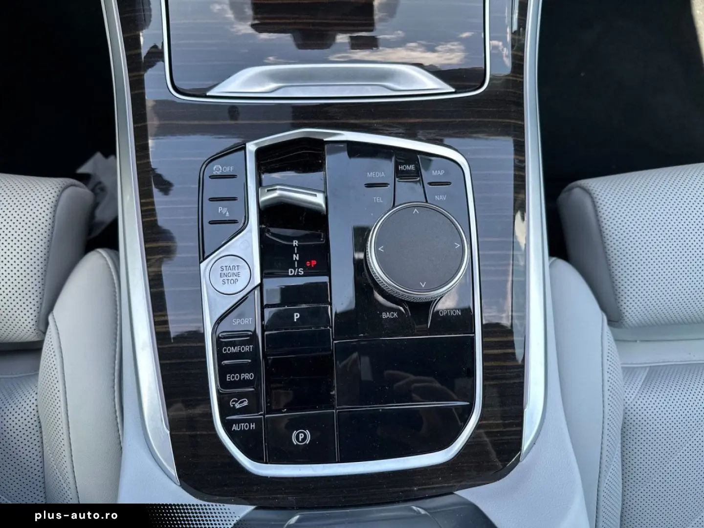 X5 xDr30d M Sport IconicGlow GestureControl 360