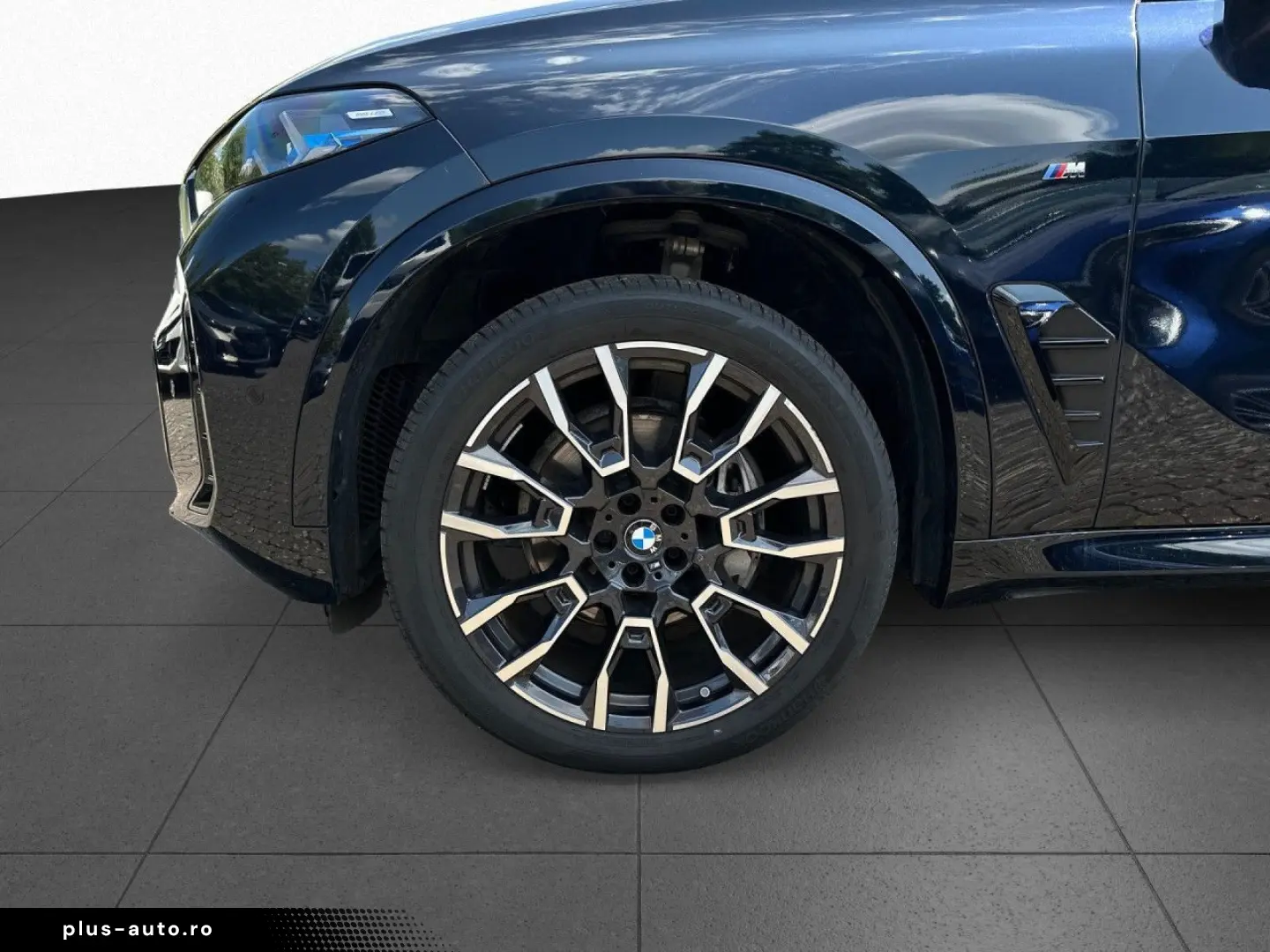 X5 xDr30d M Sport IconicGlow GestureControl 360